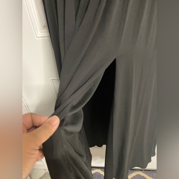 D3- VERA WANG Black WHITE Maxi Dress - Picture 3 of 10